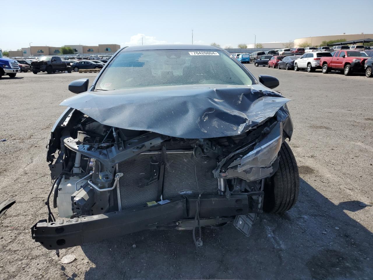 VIN 2T1BURHE2JC117202 2018 TOYOTA COROLLA no.5