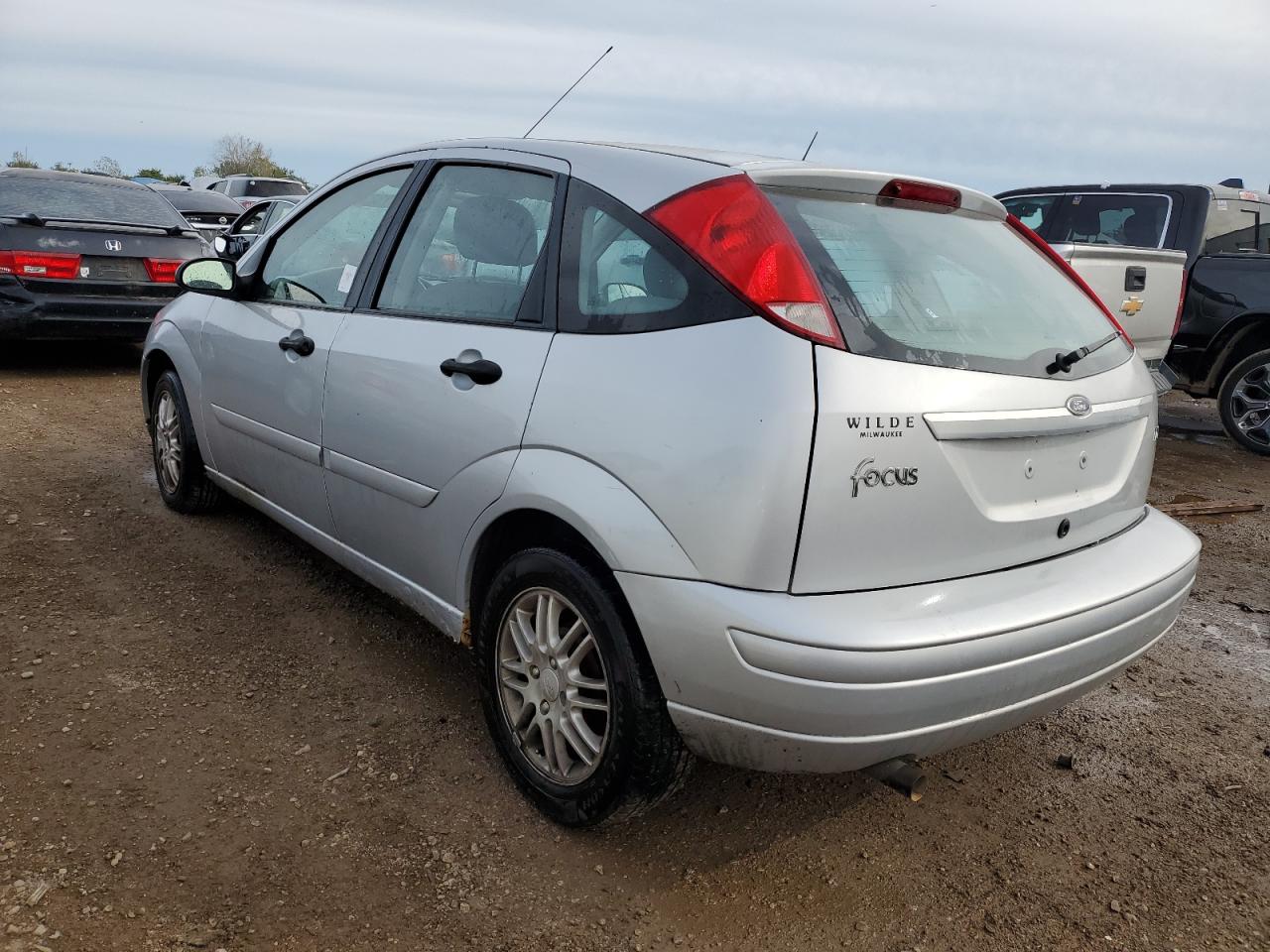 2003 Ford Focus - Image 2
