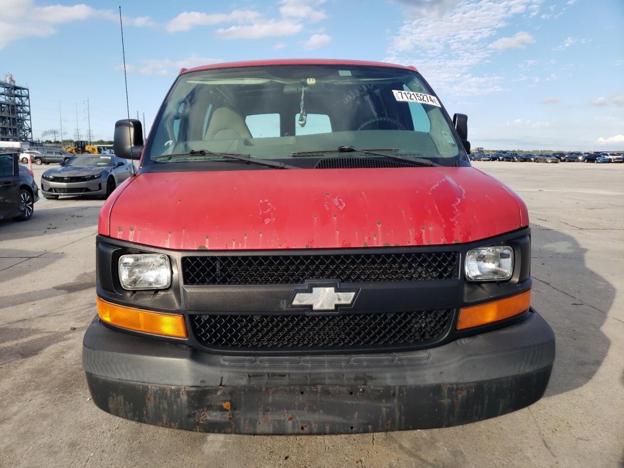 2005 Chevrolet Express G1500 VIN: 1GCFG15X251136892 Lot: 71215274