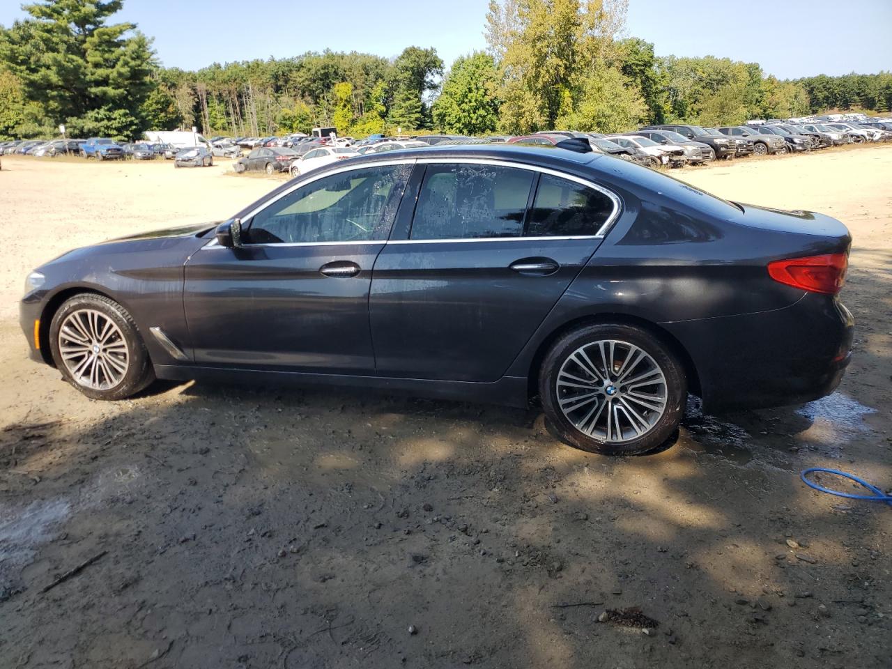 WBAJE5C56JWA96970 2018 BMW 5 SERIES - Image 2