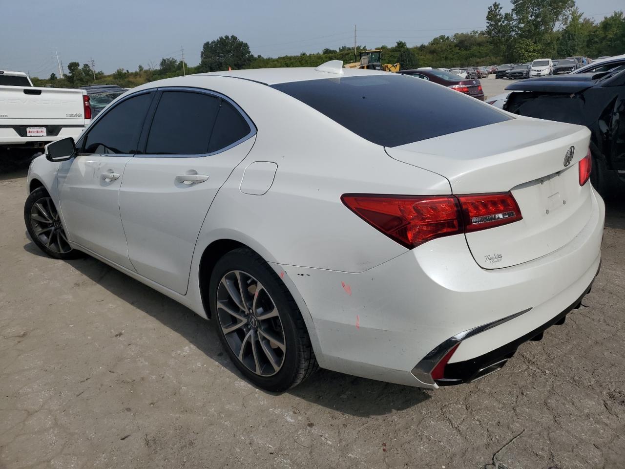 19UUB2F36JA000977 2018 Acura Tlx