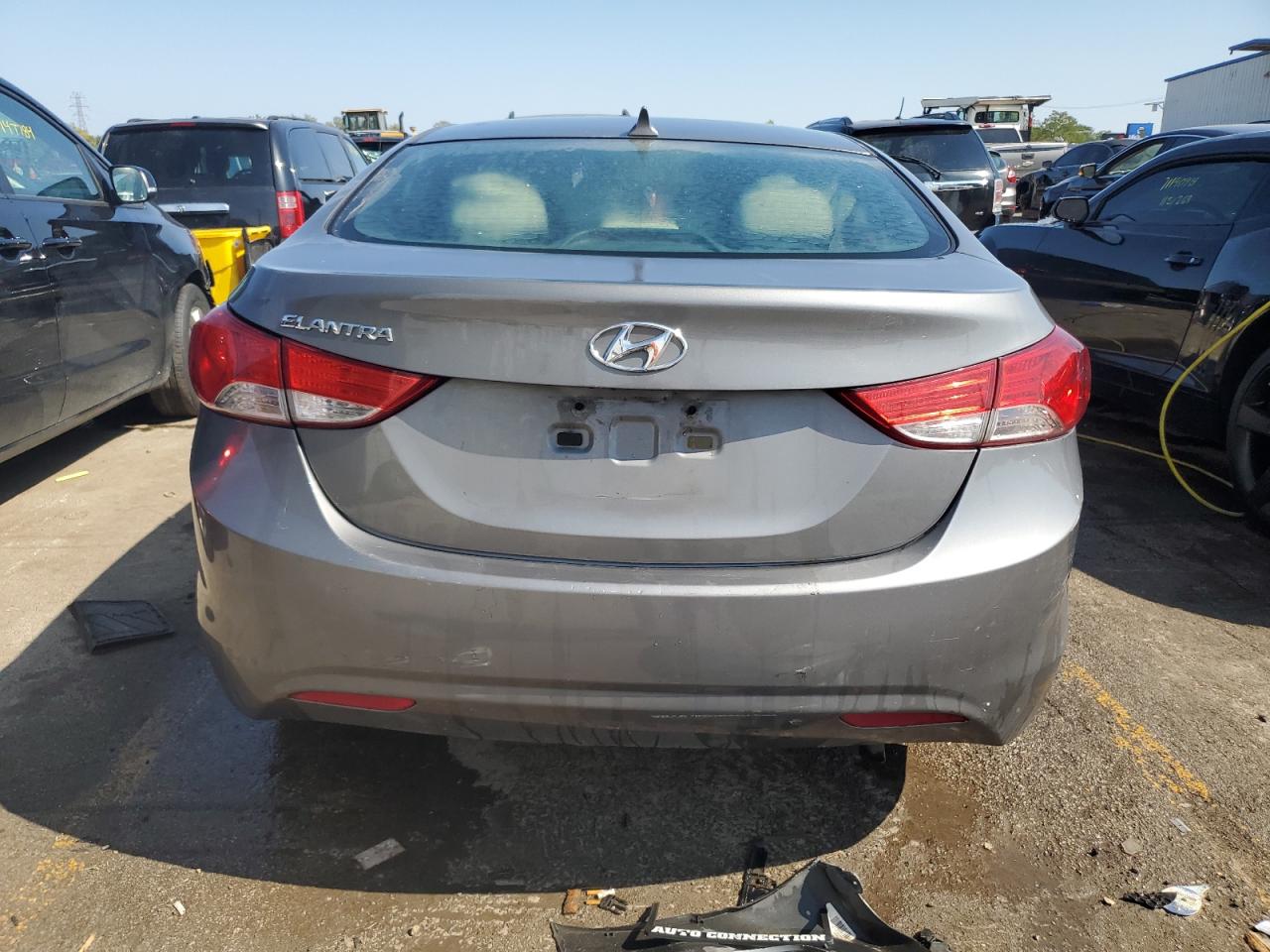 5NPDH4AE4DH366421 2013 Hyundai Elantra Gls