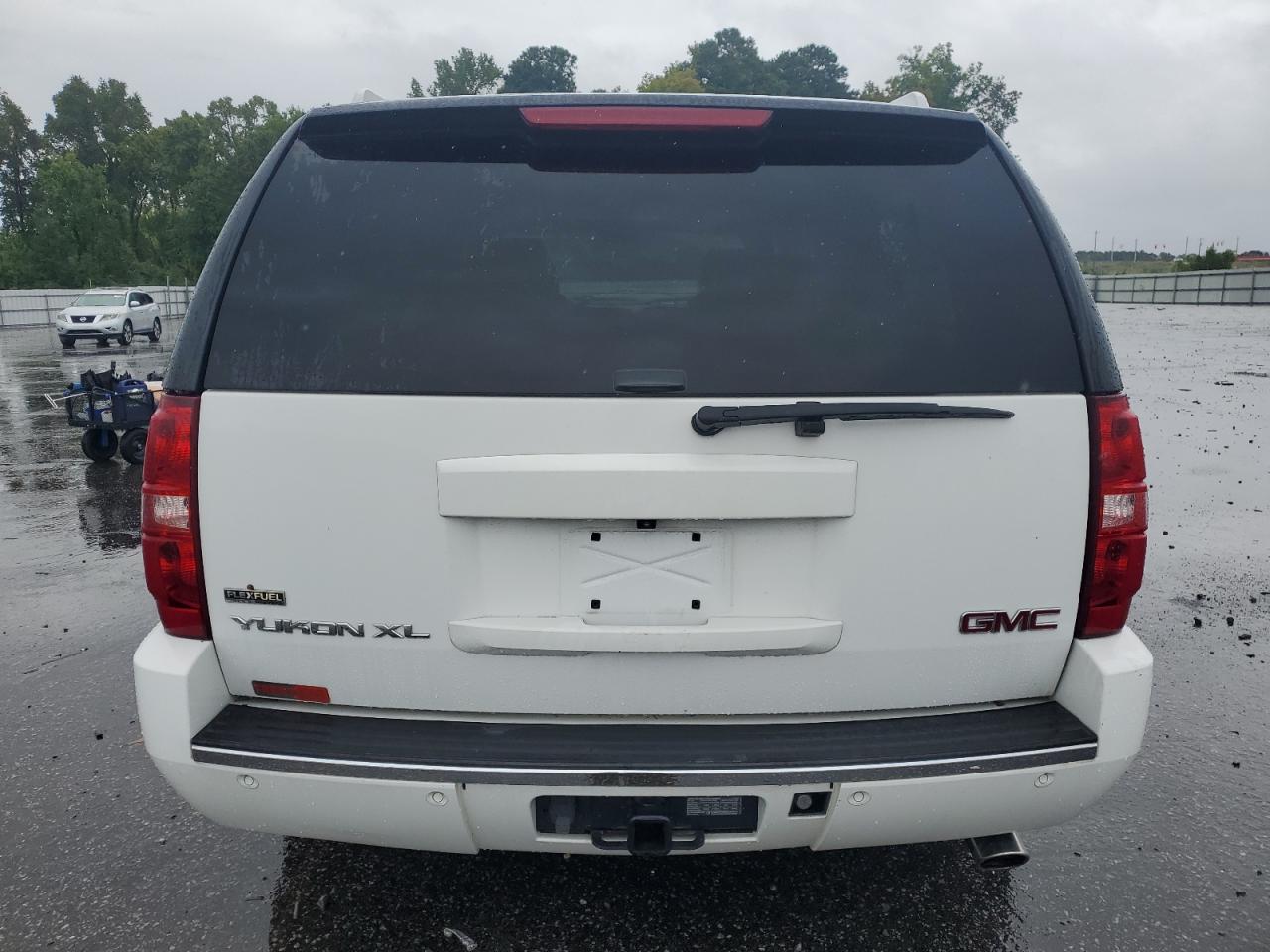 1GKFK06229R265898 2009 GMC Yukon Xl Denali