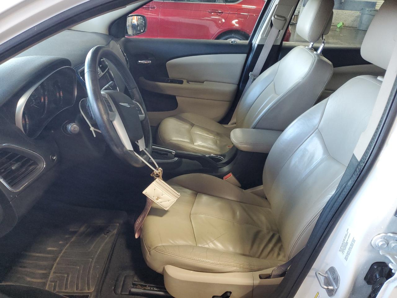 2011 Chrysler 200 - Image 7