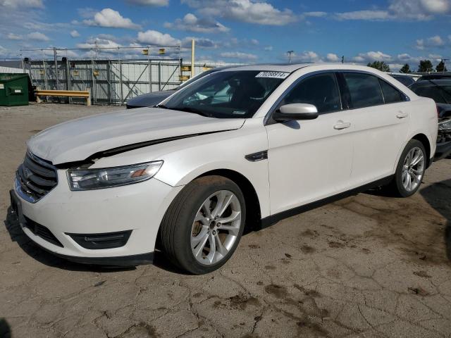  FORD TAURUS 2013 Белый