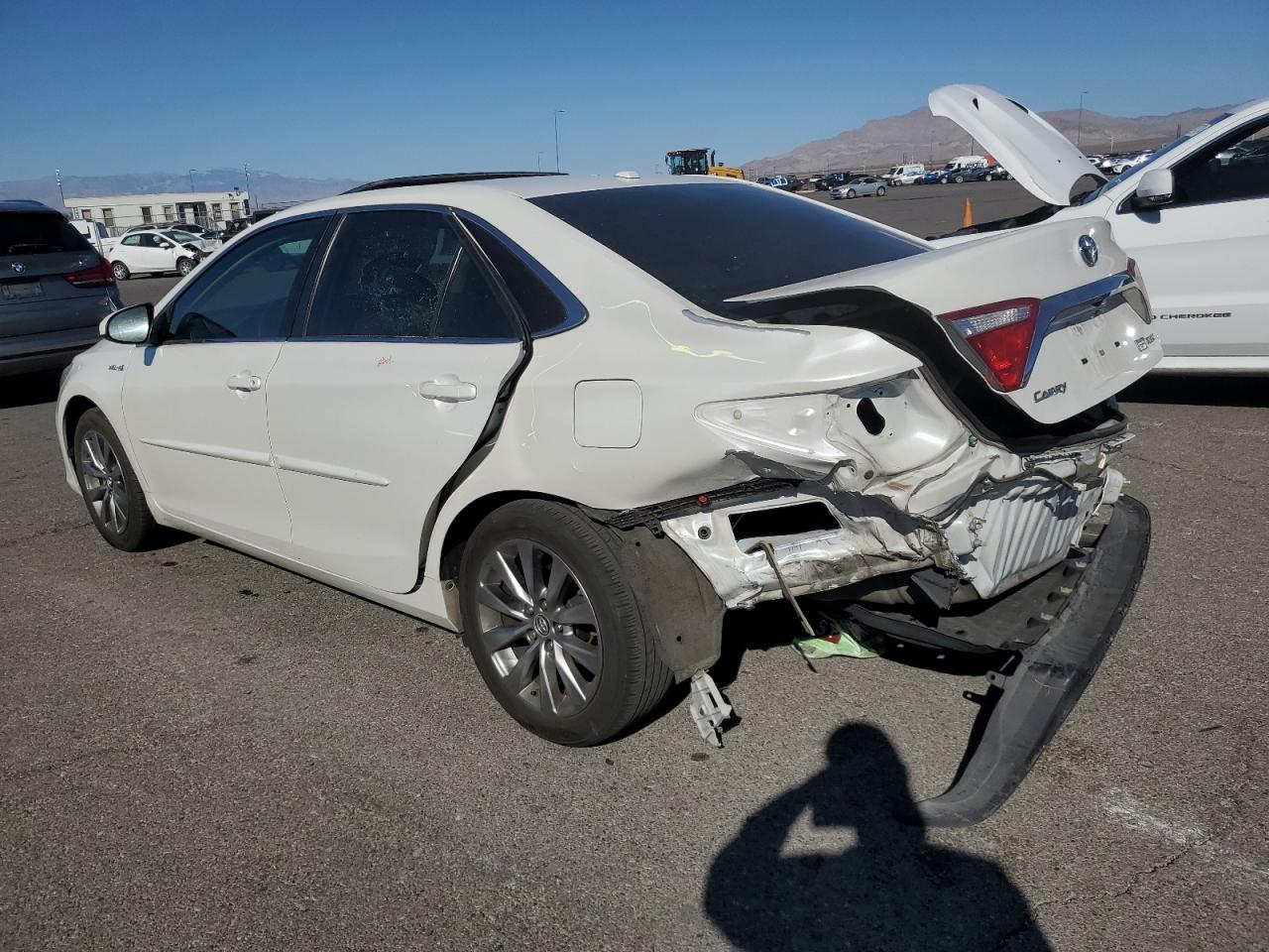 4T1BD1FK9FU143618 2015 TOYOTA CAMRY - Image 2