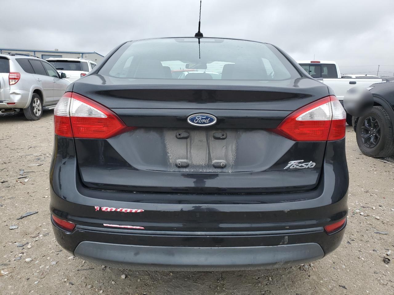 2014 Ford Fiesta S VIN: 3FADP4AJ8EM241133 Lot: 72378604