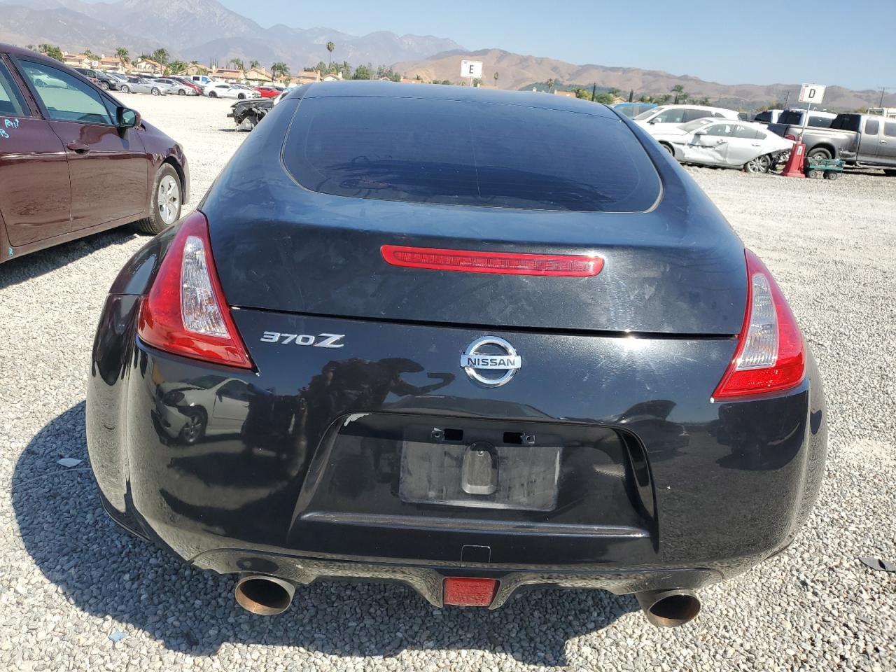 JN1AZ4EH4HM953575 2017 Nissan 370Z Base