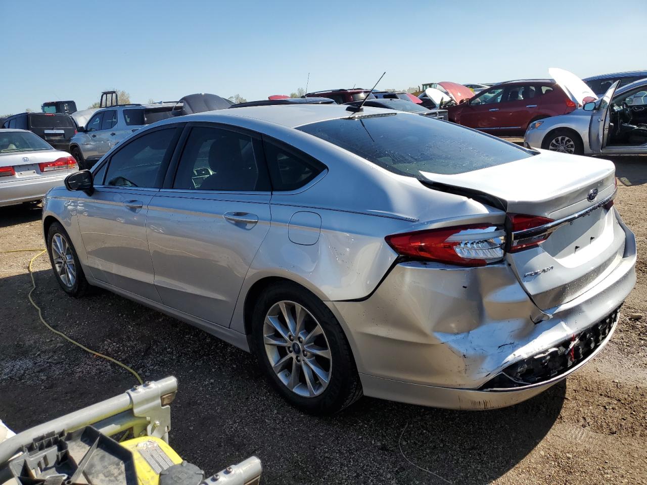 3FA6P0H74HR159760 2017 FORD FUSION - Image 2