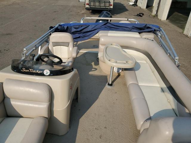 2014 SUN TRACKER PARTYBARGE