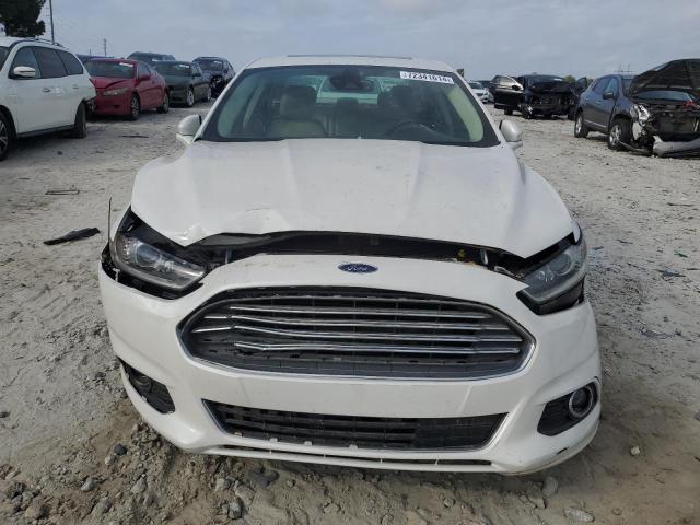  FORD FUSION 2013 Белы