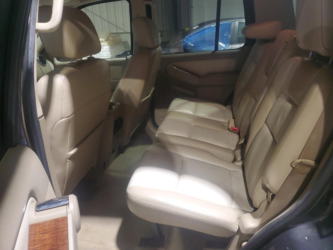 2007 Ford Explorer Eddie Bauer VIN: 1FMEU74E67UA47895 Lot: 73402164