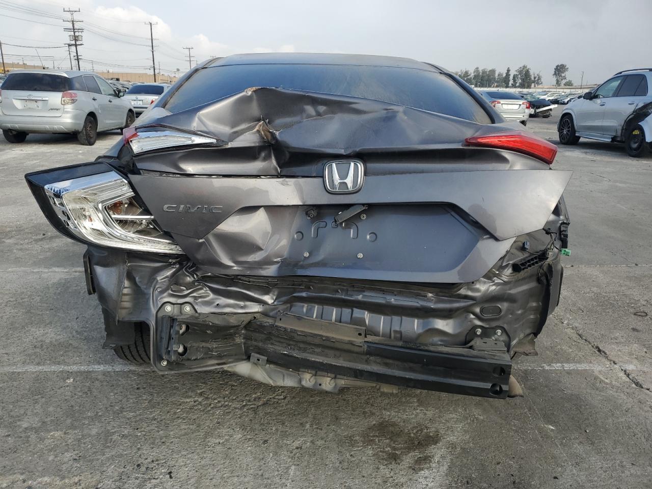 2018 Honda Civic Lx VIN: 2HGFC2F55JH514103 Lot: 71576384