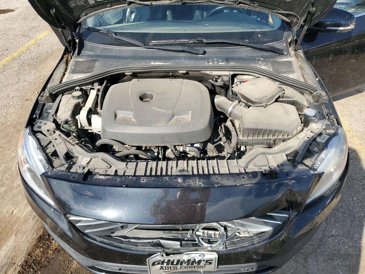 2016 Volvo S60 - Image 11