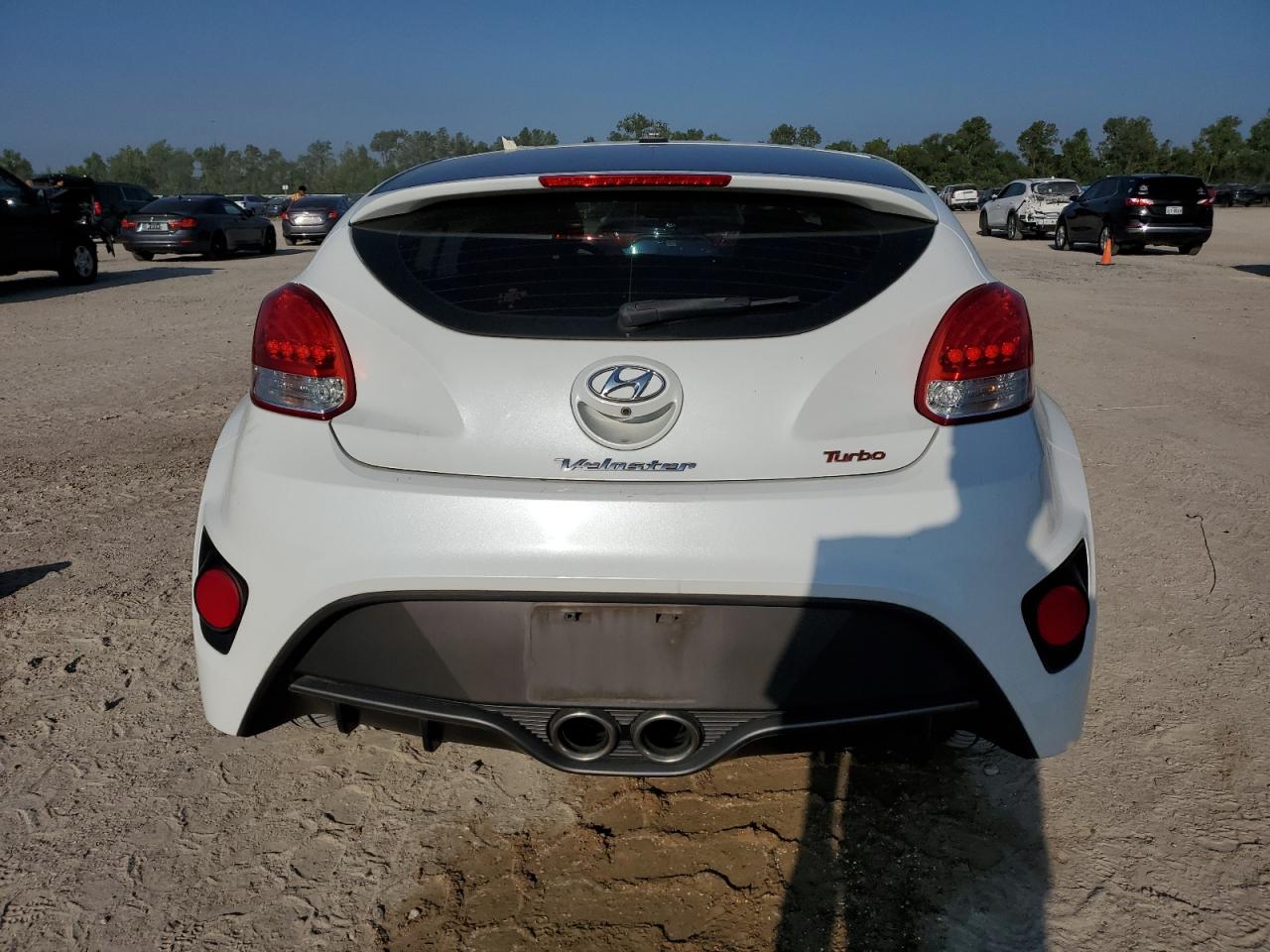 2016 Hyundai Veloster Turbo VIN: KMHTC6AE3GU300888 Lot: 71085234