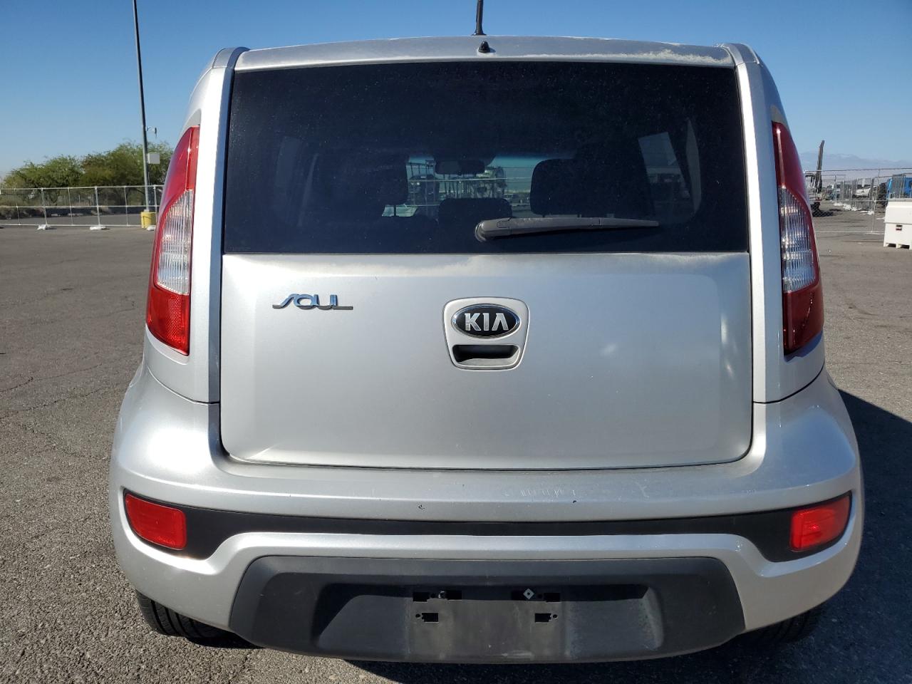 KNDJT2A6XD7522321 2013 Kia Soul +