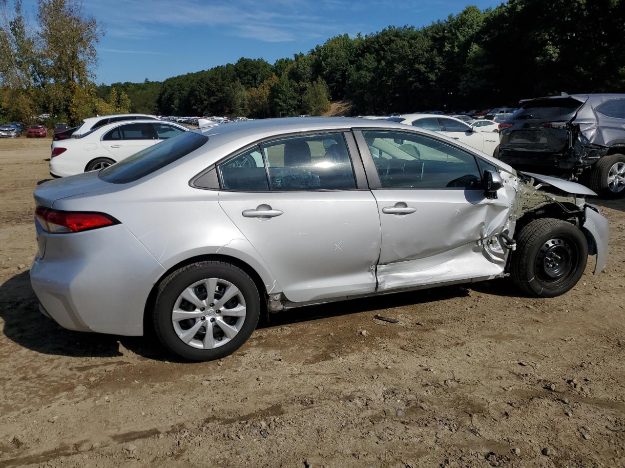 5YFEPMAE1MP249521 2021 Toyota Corolla Le