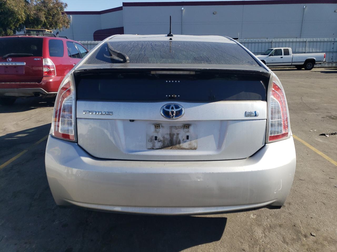 2012 Toyota Prius - Image 6