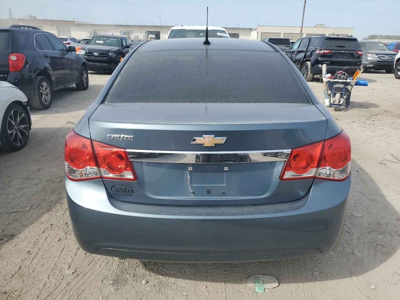 2012 Chevrolet Cruze - Image 6