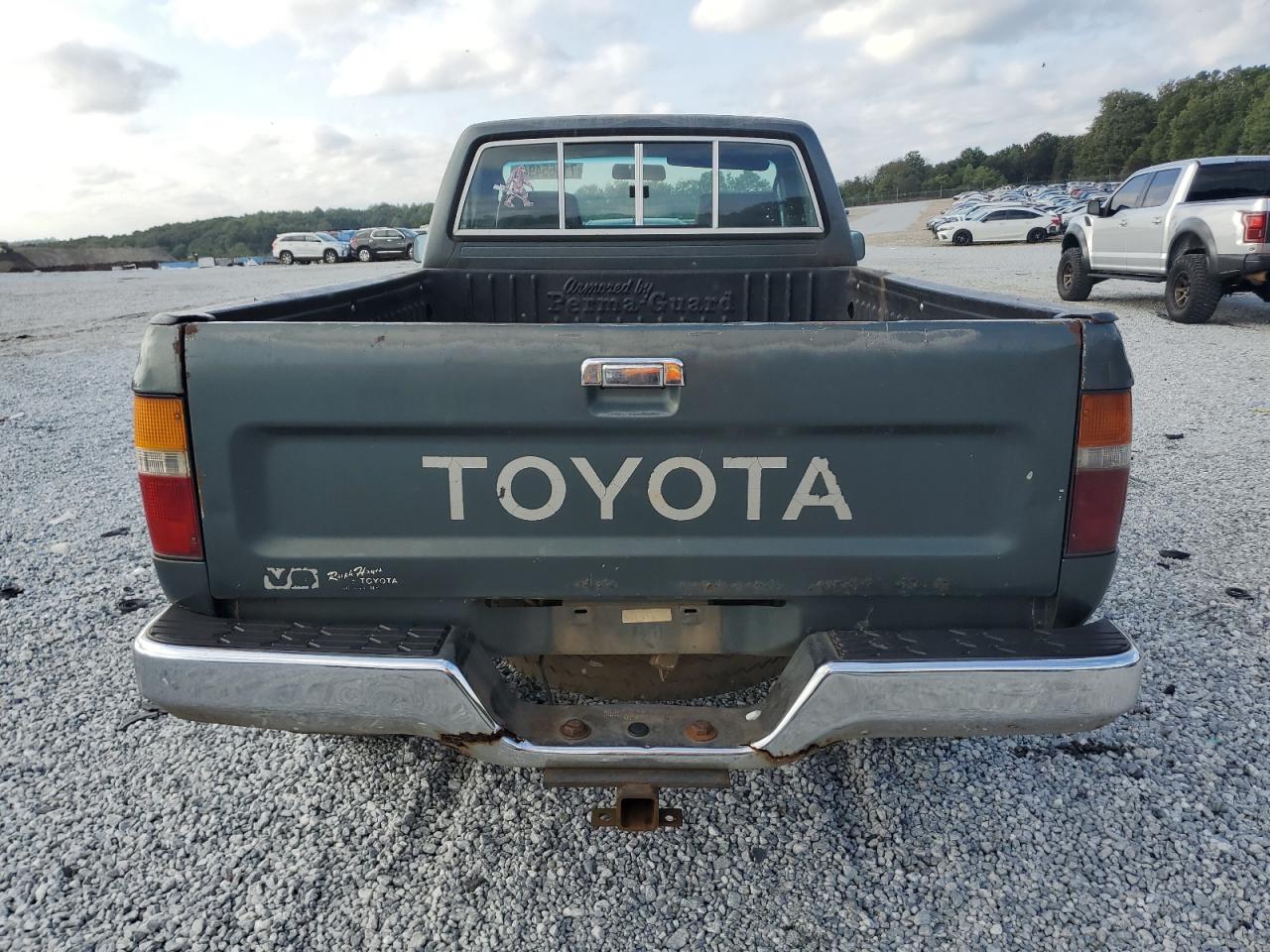 1992 Toyota Pickup 1/2 Ton Short Wheelbase Dlx VIN: JT4VN01D2N0006835 Lot: 71565494