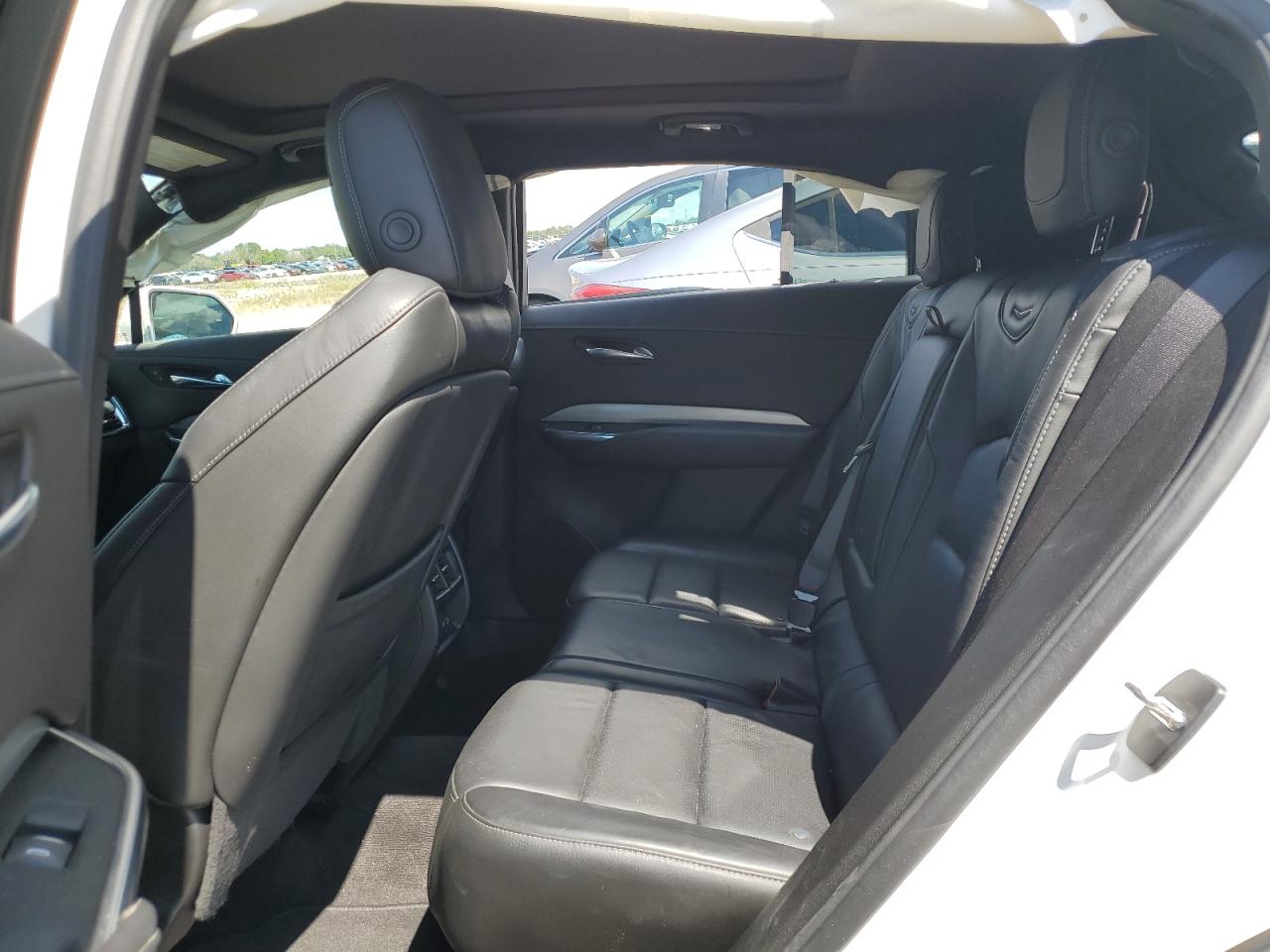2020 Cadillac XT4 - Image 12
