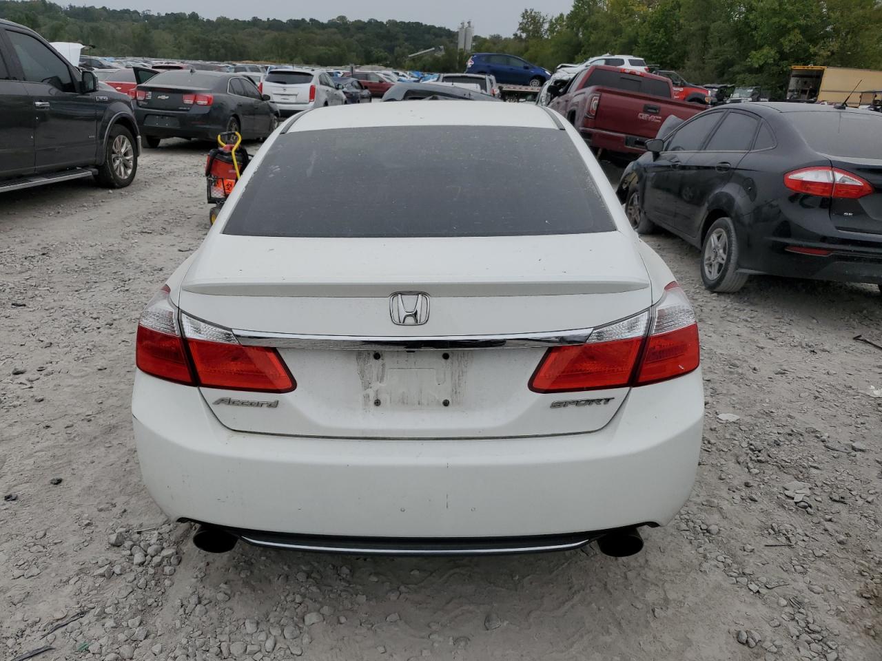 1HGCR2F57FA155487 2015 Honda Accord Sport