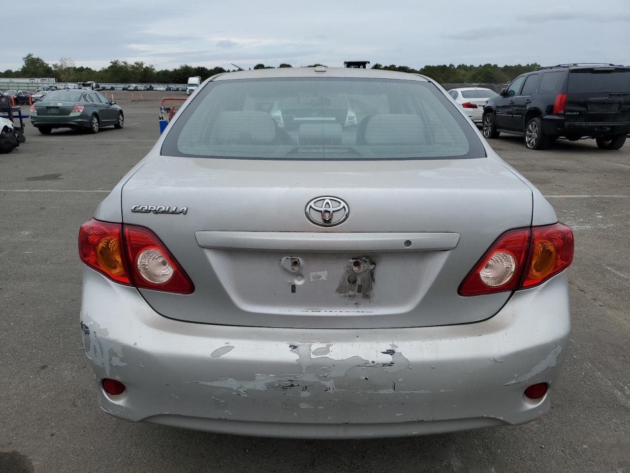 2T1BU4EE4AC272664 2010 Toyota Corolla Base