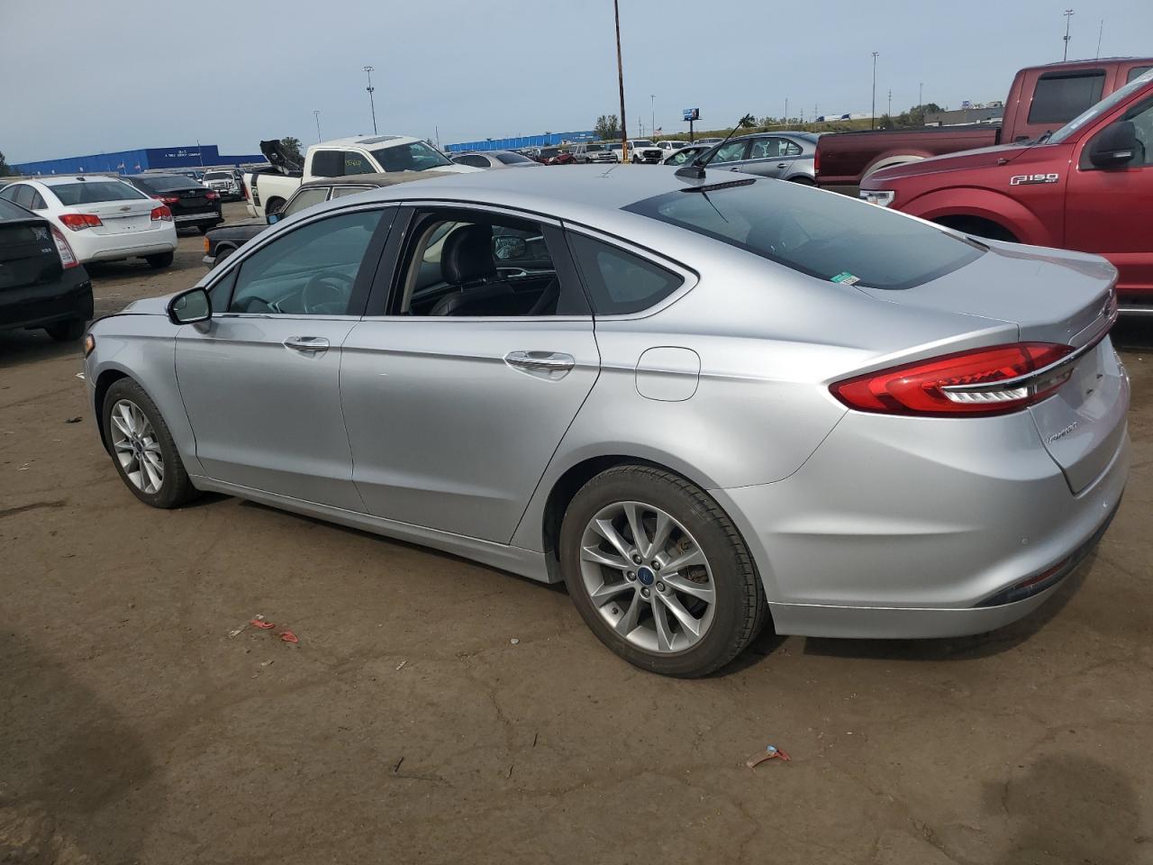 3FA6P0HD3HR415652 2017 FORD FUSION - Image 2