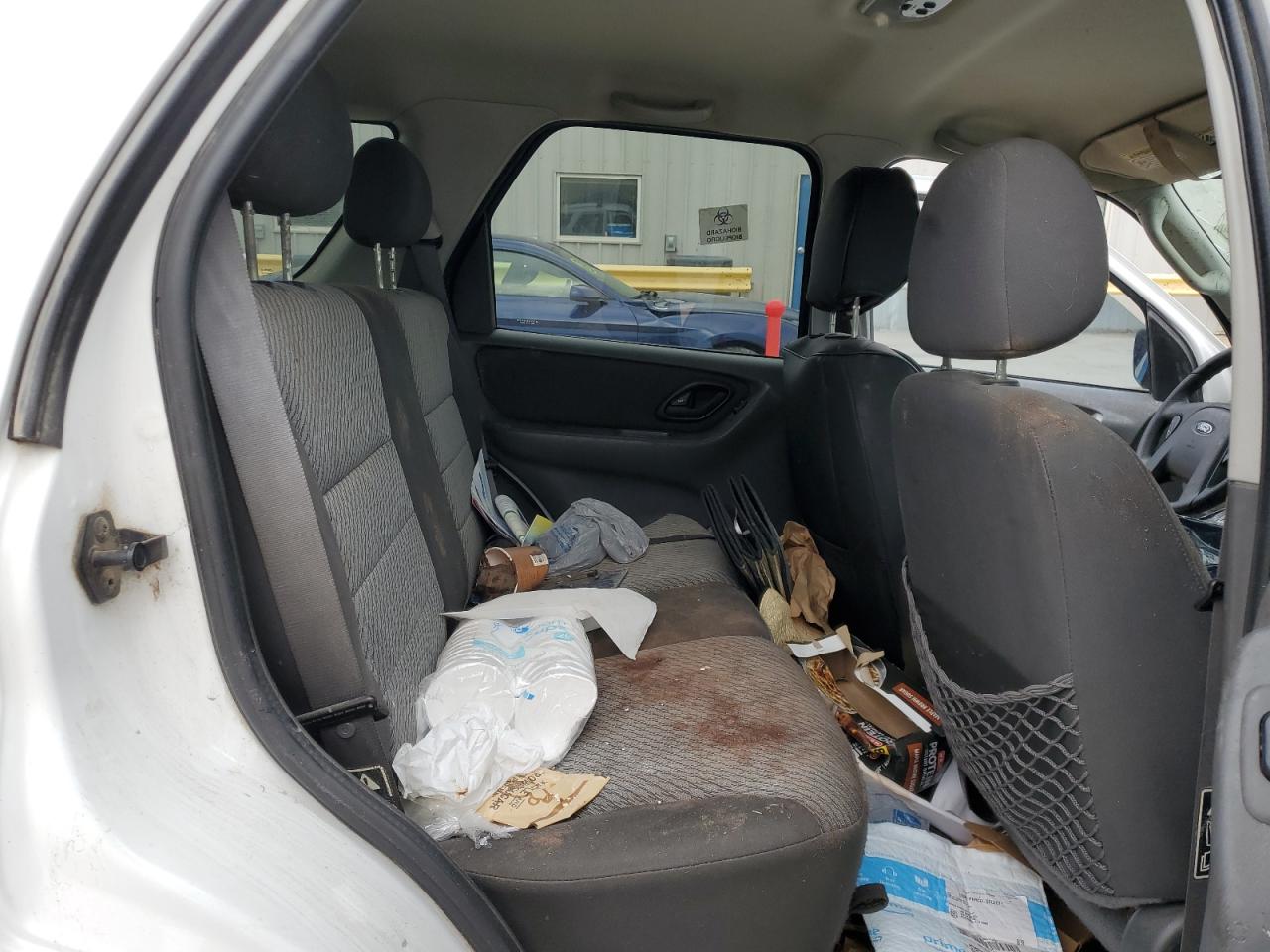 2004 Ford Escape Xlt VIN: 1FMYU03144KA25159 Lot: 69894964