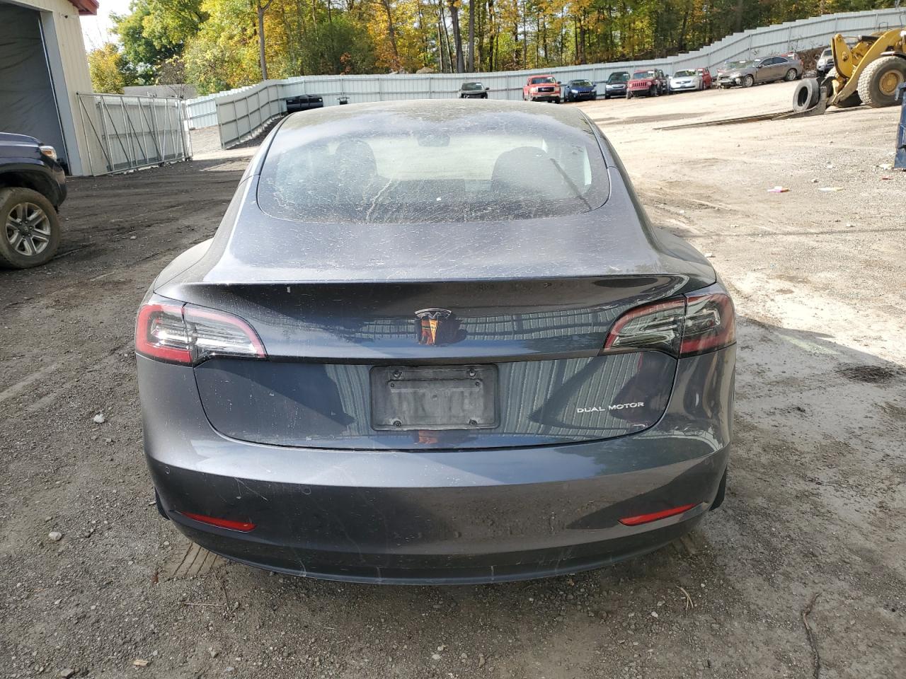 5YJ3E1EB5NF266606 2022 Tesla Model 3