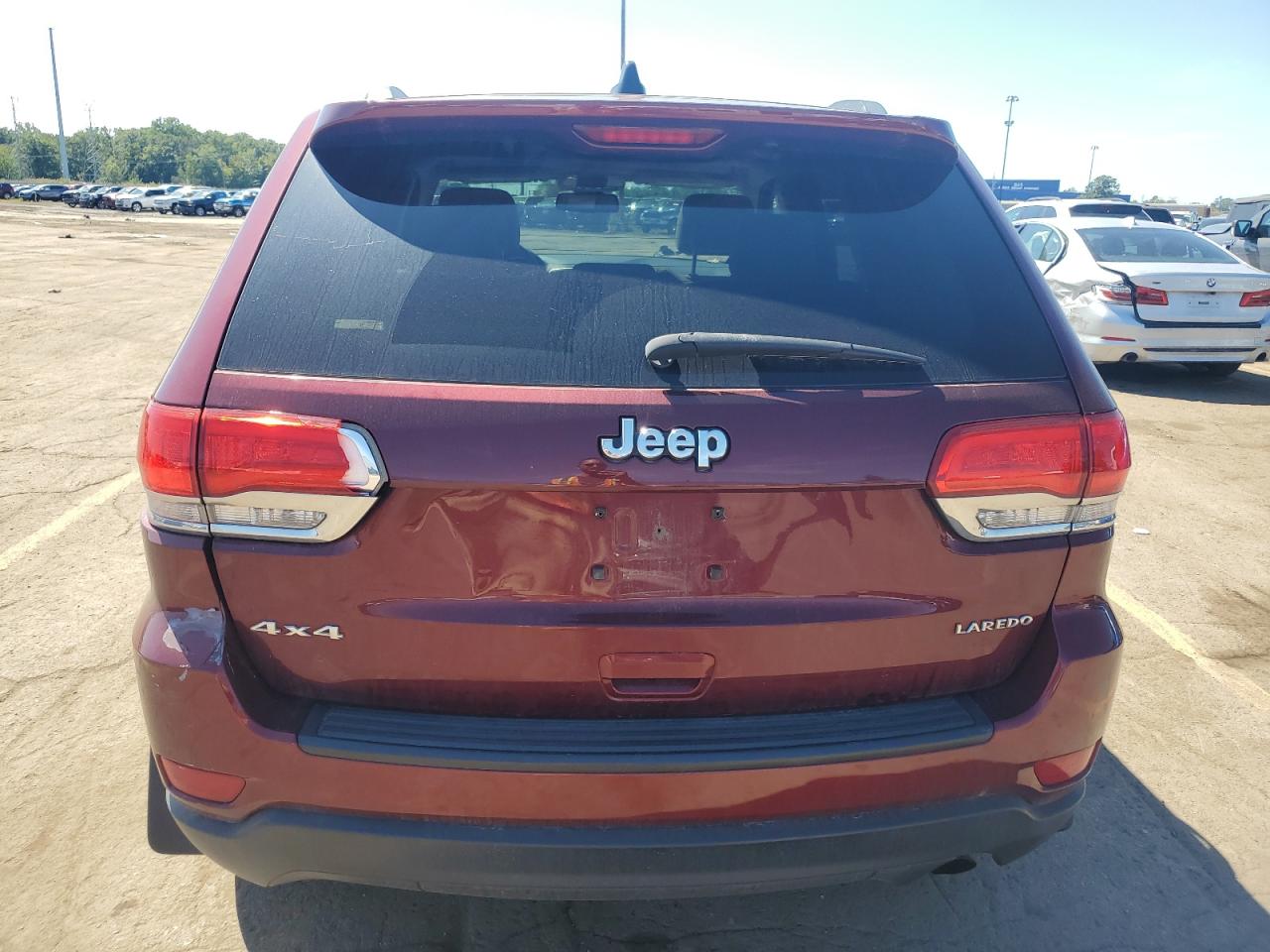 1C4RJFAG8GC423923 2016 Jeep Grand Cherokee Laredo