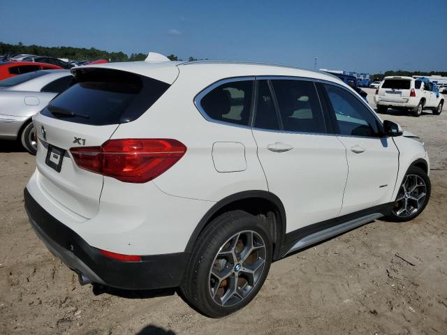  BMW X1 2018 Белы