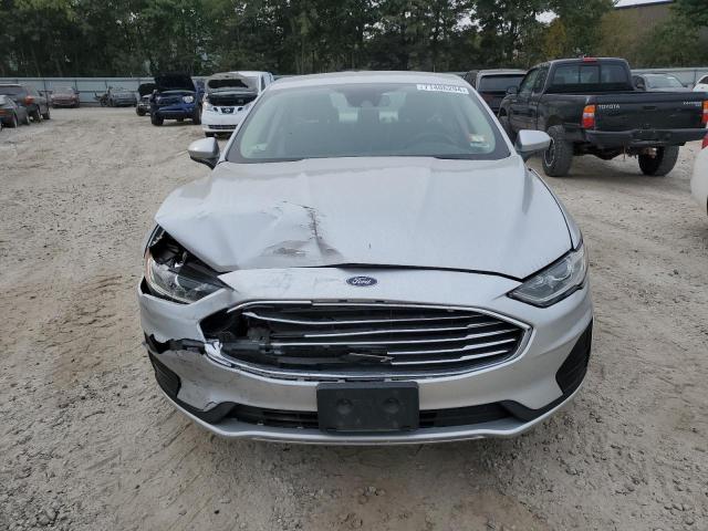  FORD FUSION 2019 Сріблястий