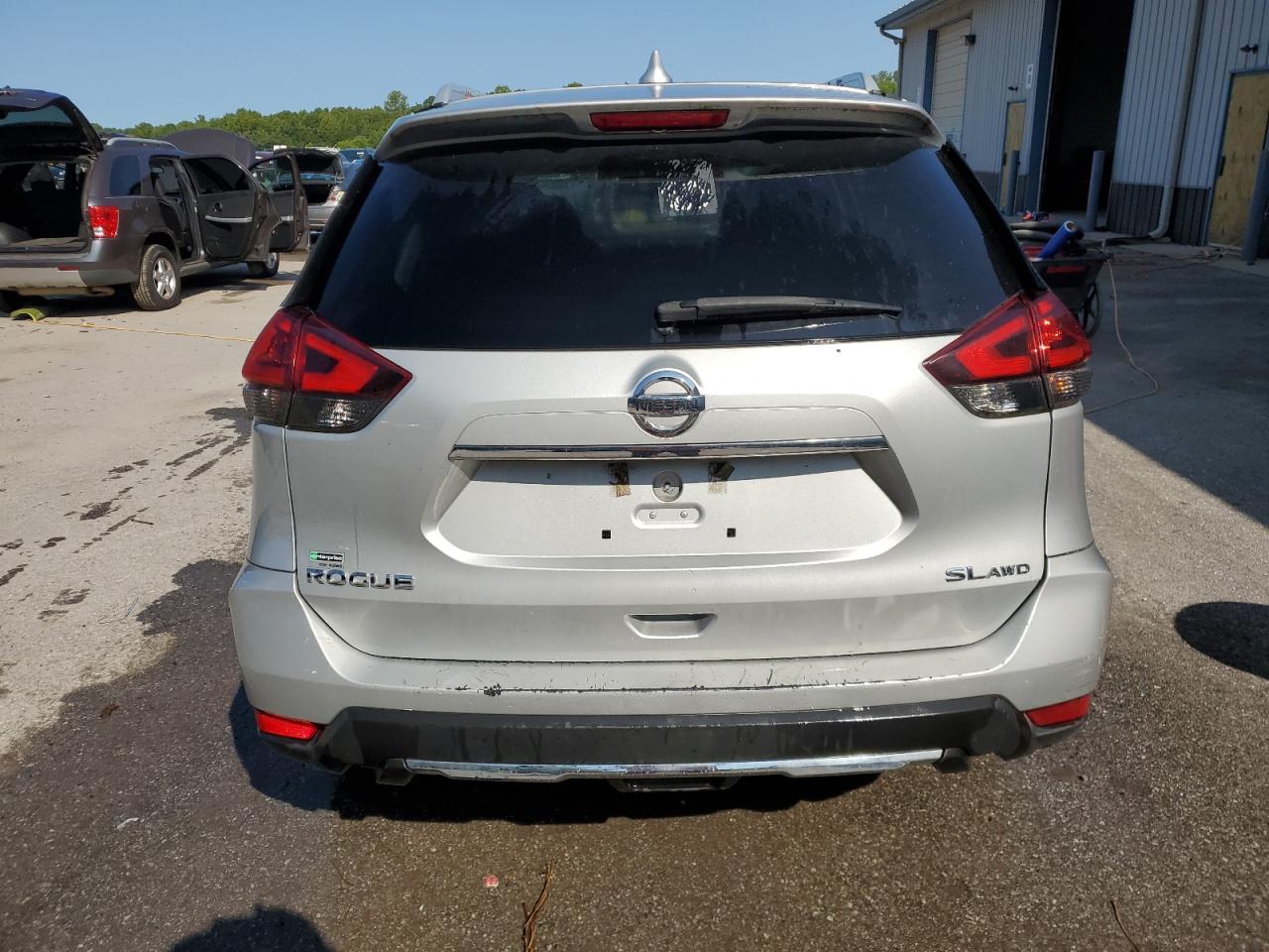 2018 Nissan Rogue S VIN: 5N1AT2MV3JC801742 Lot: 70036664