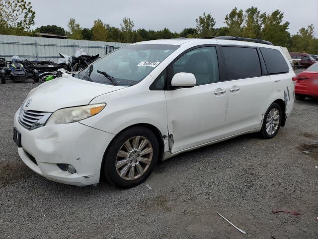 2011 Toyota Sienna Xle