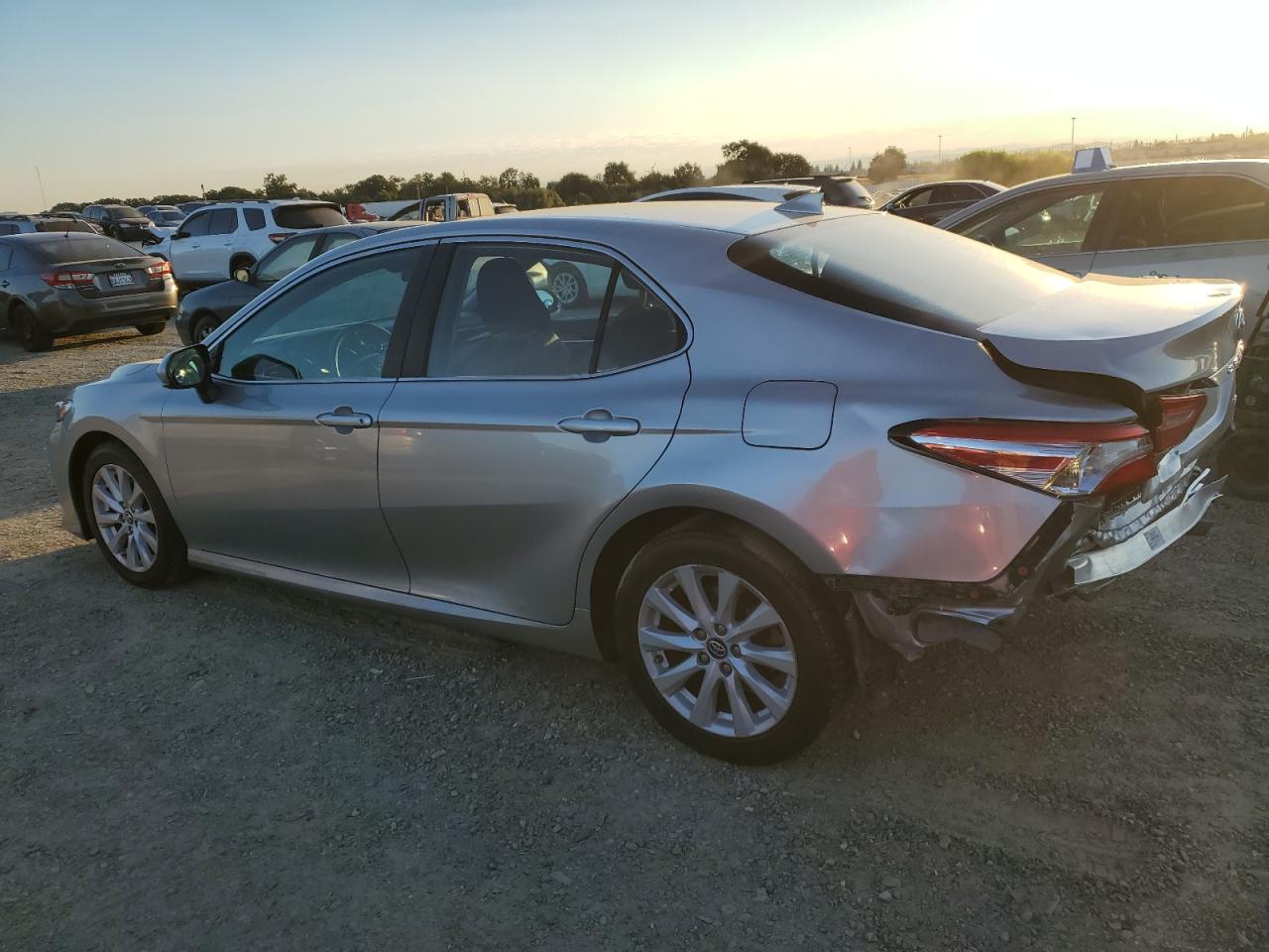 4T1B11HK9KU193175 2019 TOYOTA CAMRY - Image 2