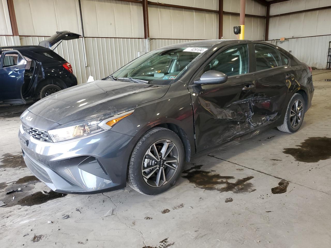 2022 Kia Forte - Image 1