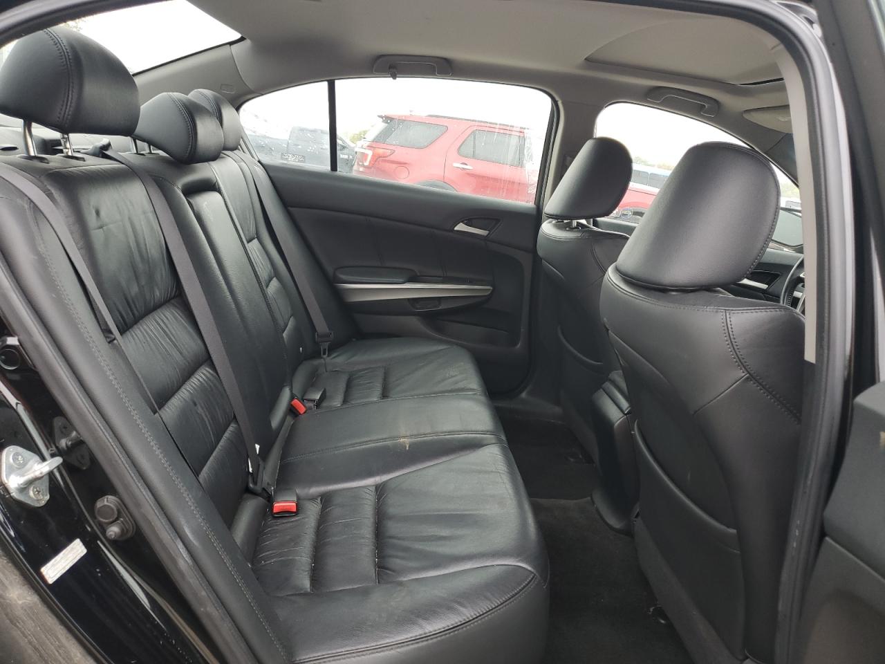 2008 Honda Accord - Image 11