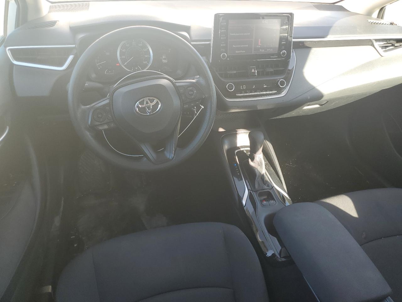 5YFEPMAE2MP186865 2021 Toyota Corolla Le