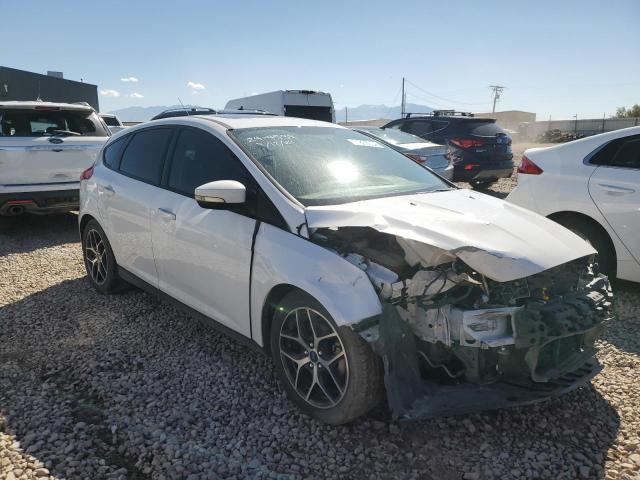  FORD FOCUS 2018 White