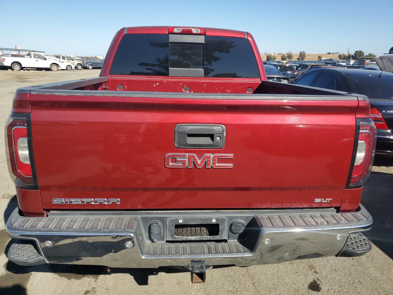 3GTU2NEC3JG321992 2018 GMC Sierra K1500 Slt