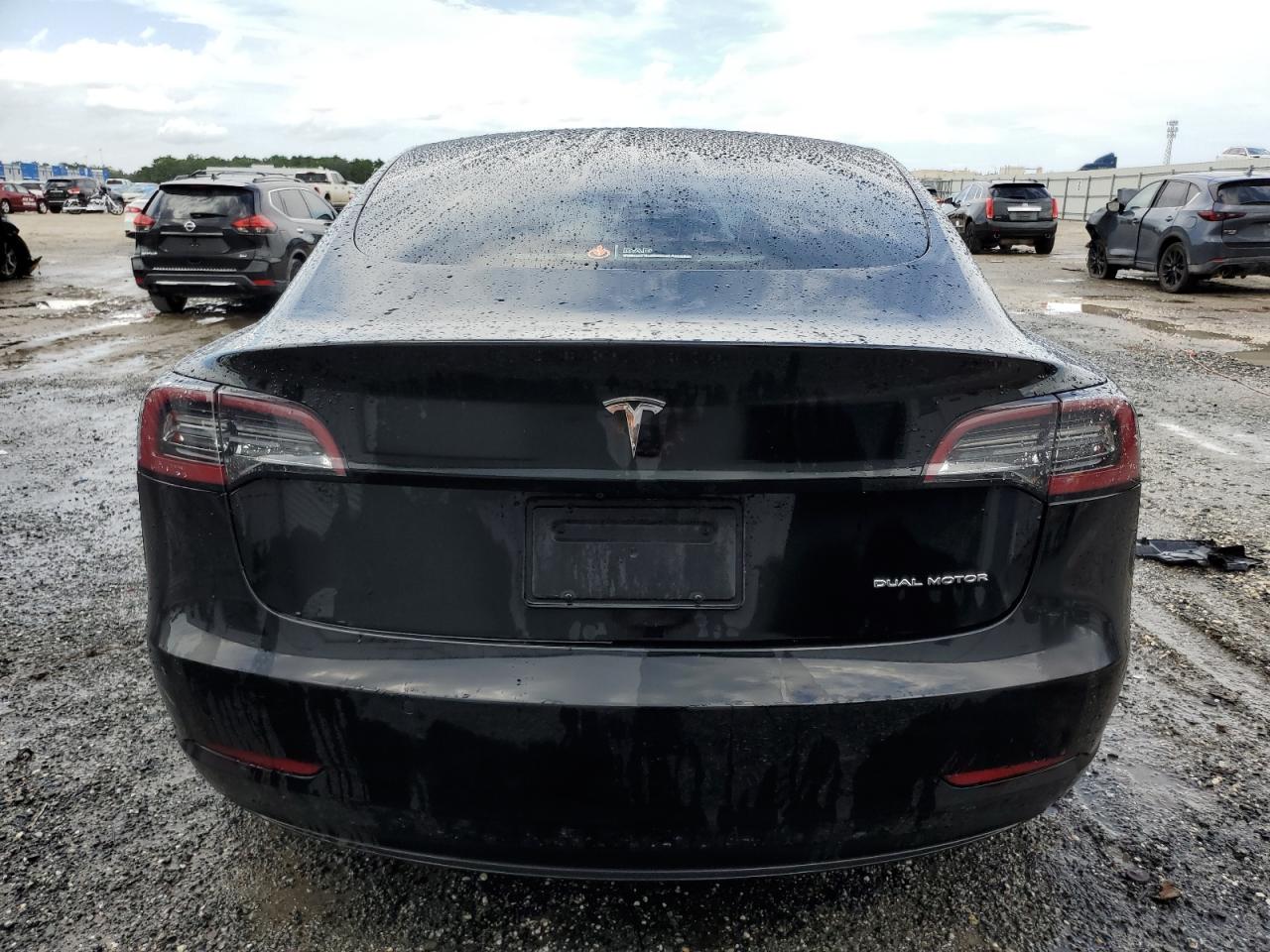 2019 Tesla Model 3 VIN: 5YJ3E1EB1KF384745 Lot: 72182164