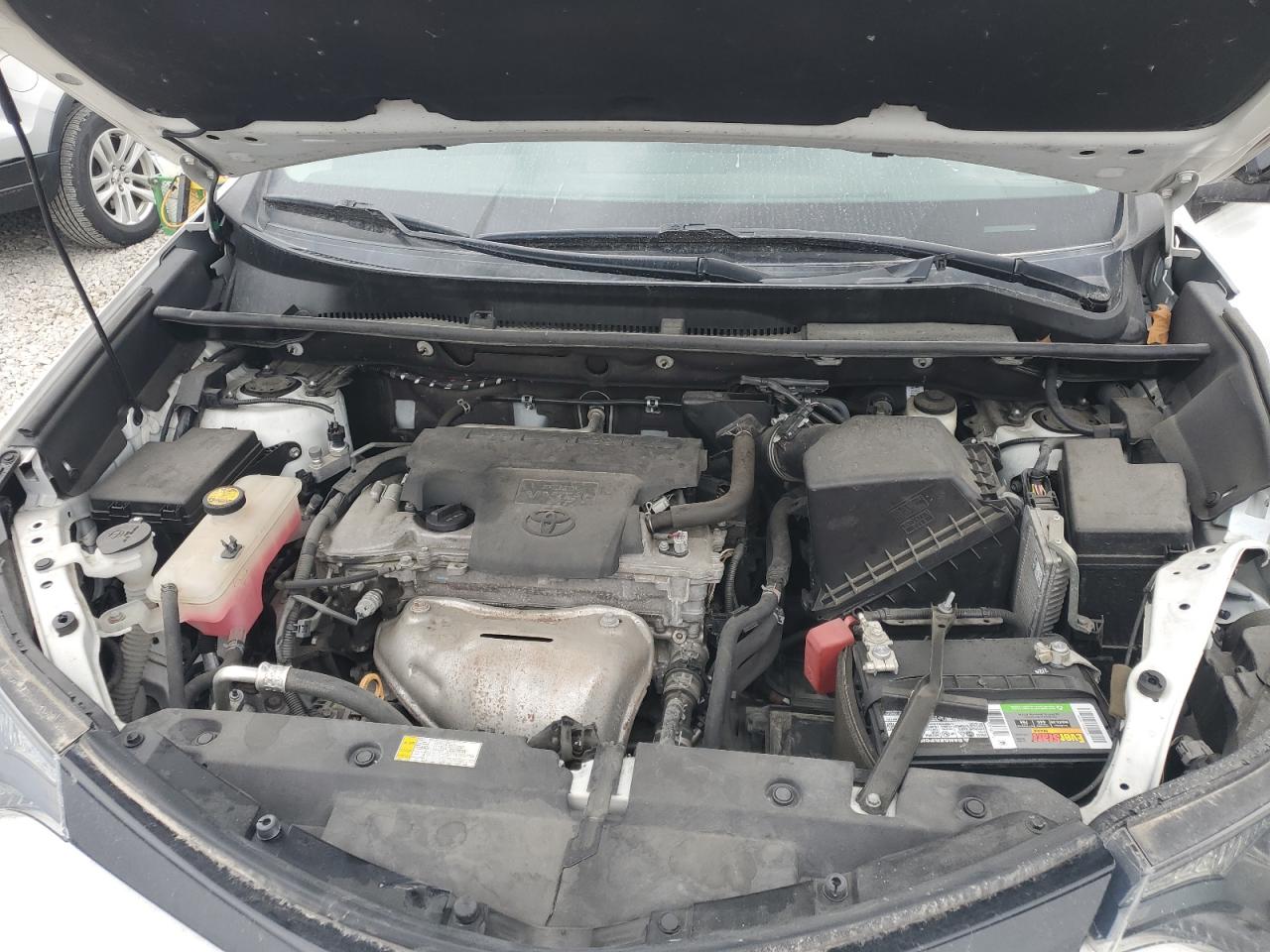 2018 Toyota RAV 4 - Image 12