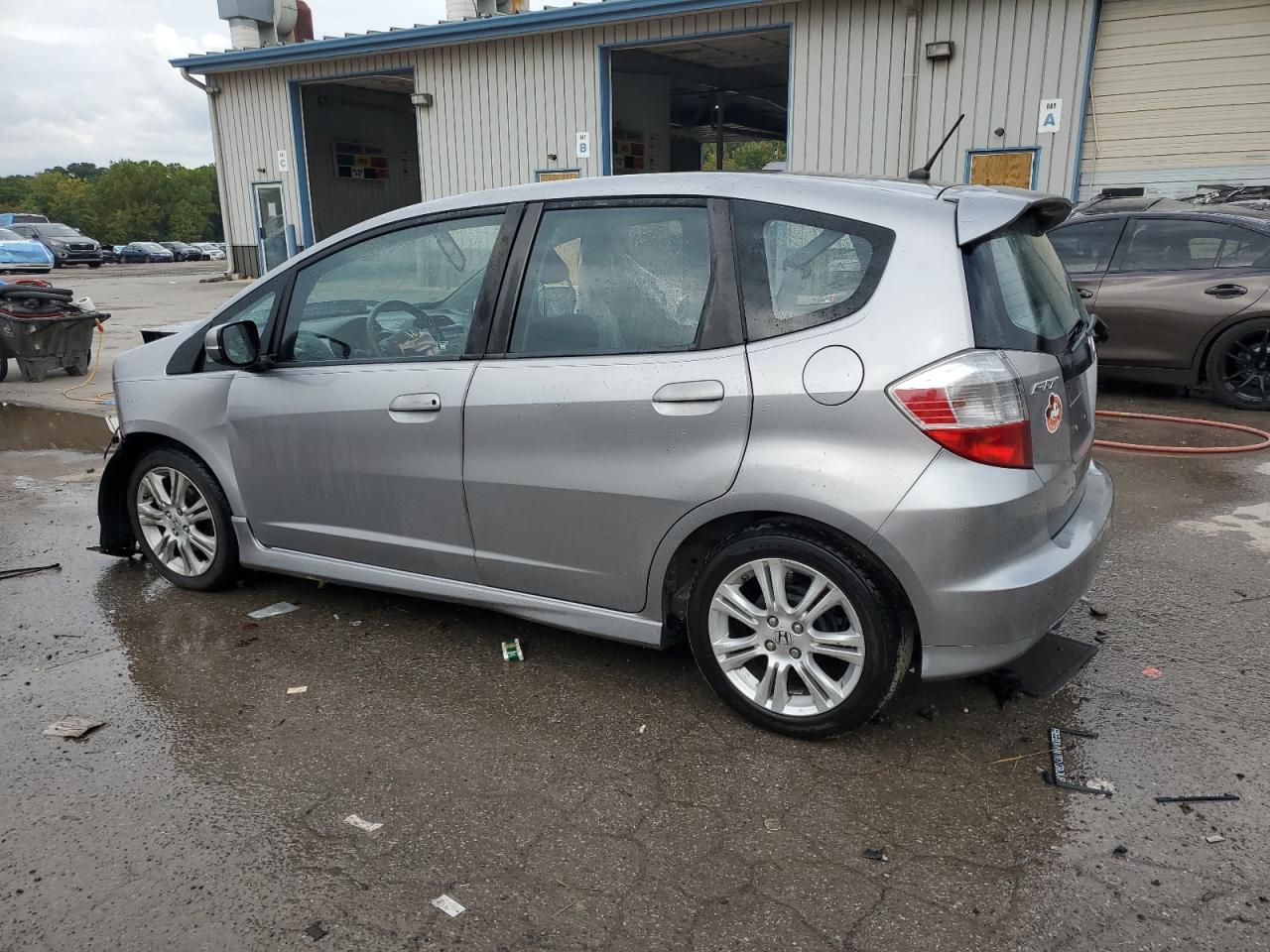 2010 Honda Fit - Image 2
