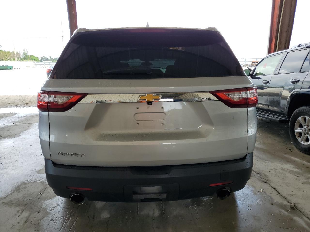 2021 Chevrolet Traverse Ls VIN: 1GNERFKW8MJ197233 Lot: 69868334