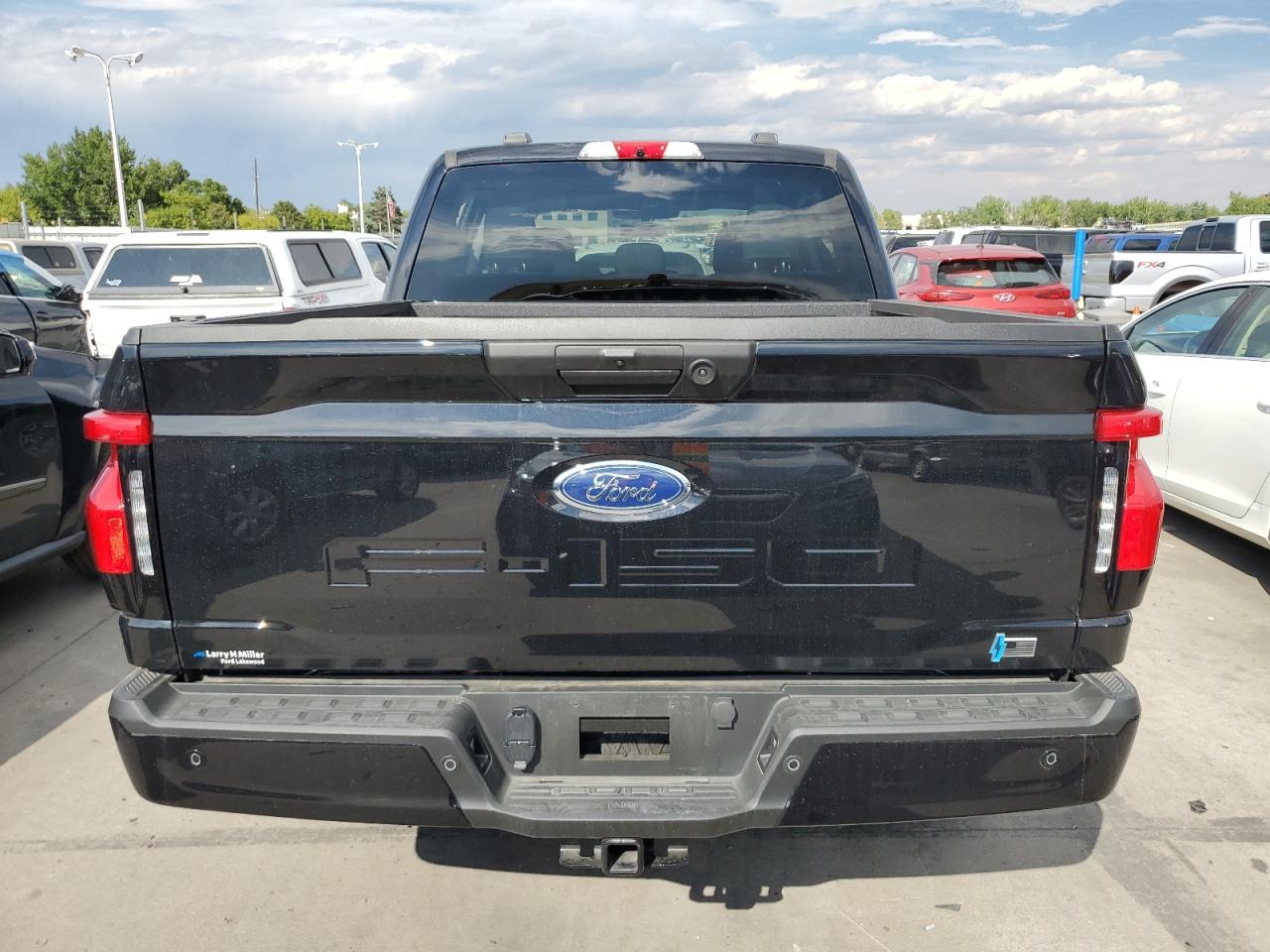 2023 Ford F150 Lightning Pro VIN: 1FTVW1EL1PWG34115 Lot: 70723744