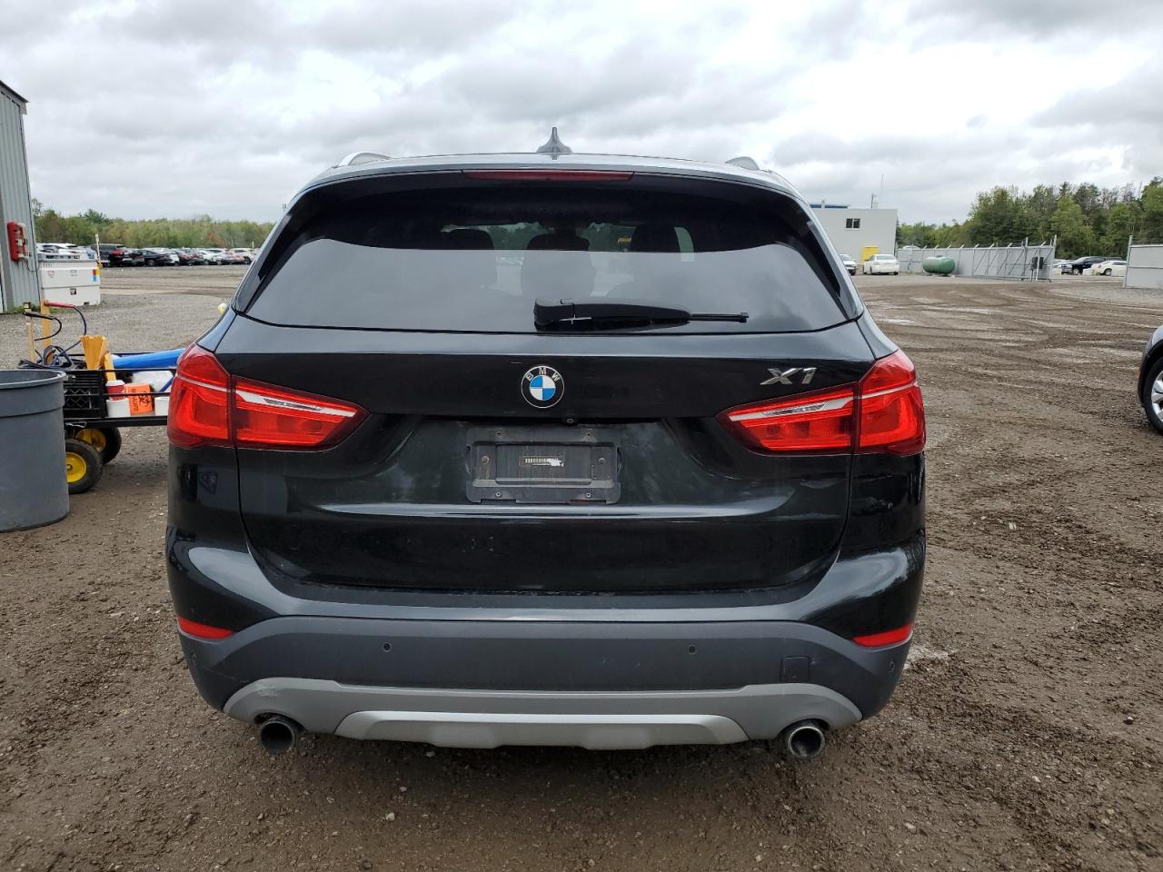 WBXHT3C31H5F86276 2017 BMW X1 xDrive28I