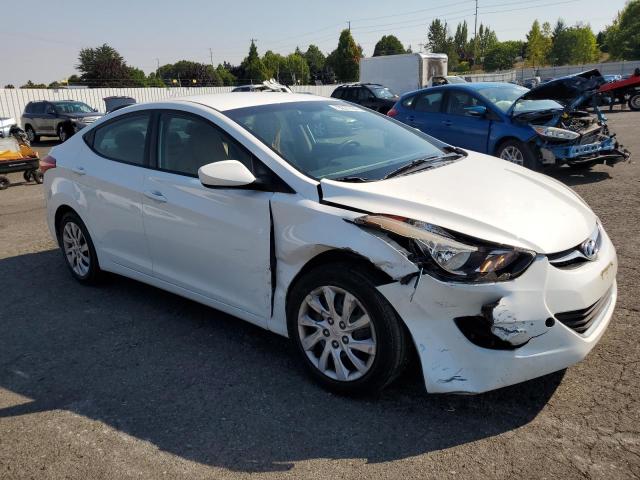  HYUNDAI ELANTRA 2012 Белый