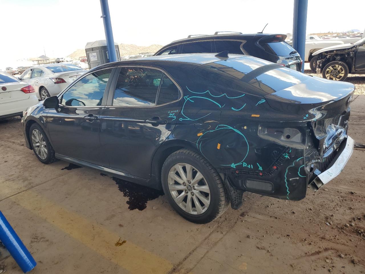 4T1B11HK3KU682722 2019 TOYOTA CAMRY - Image 2