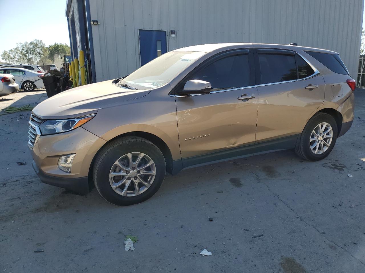 2GNAXSEV0J6210842 2018 CHEVROLET EQUINOX - Image 1